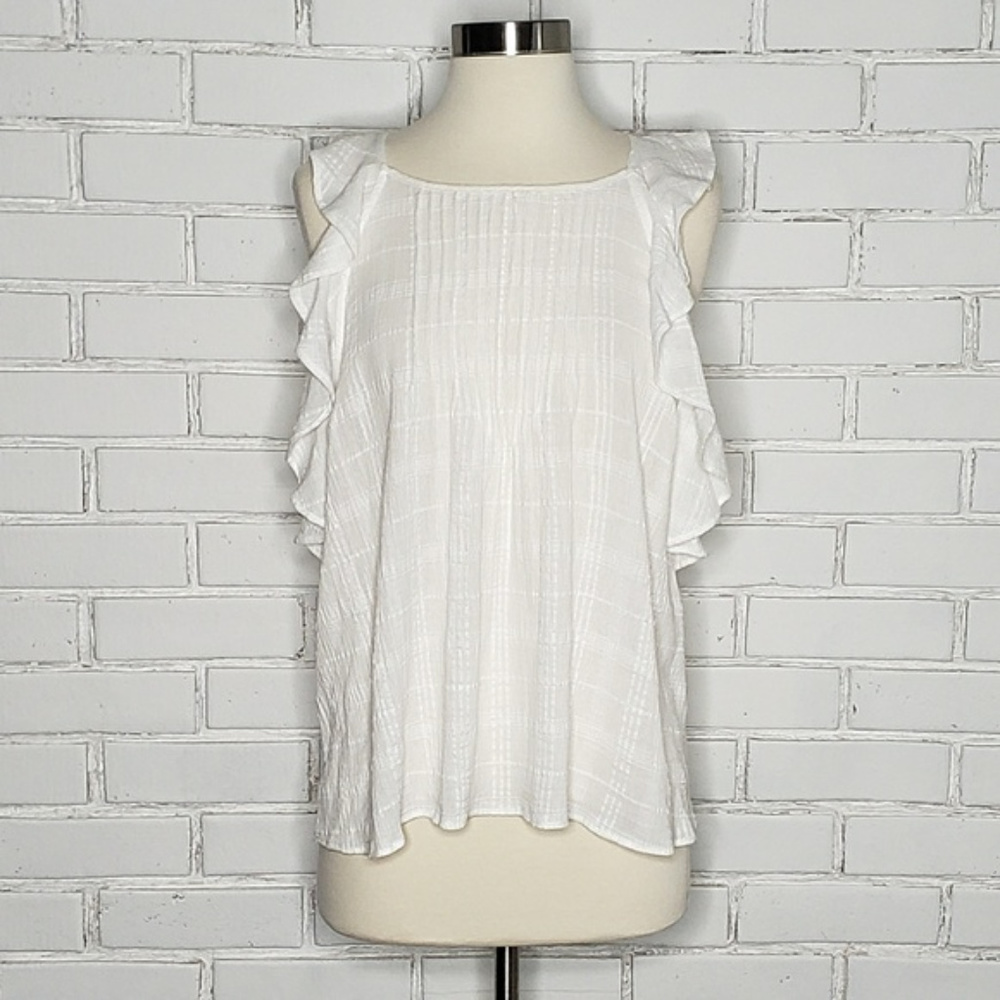 NWT [Universal Thread] White Seersucker Tank